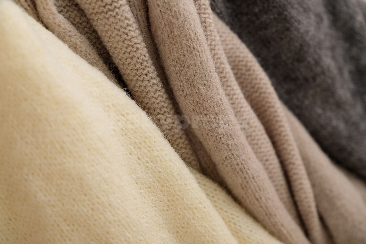 Kumohair Wrap