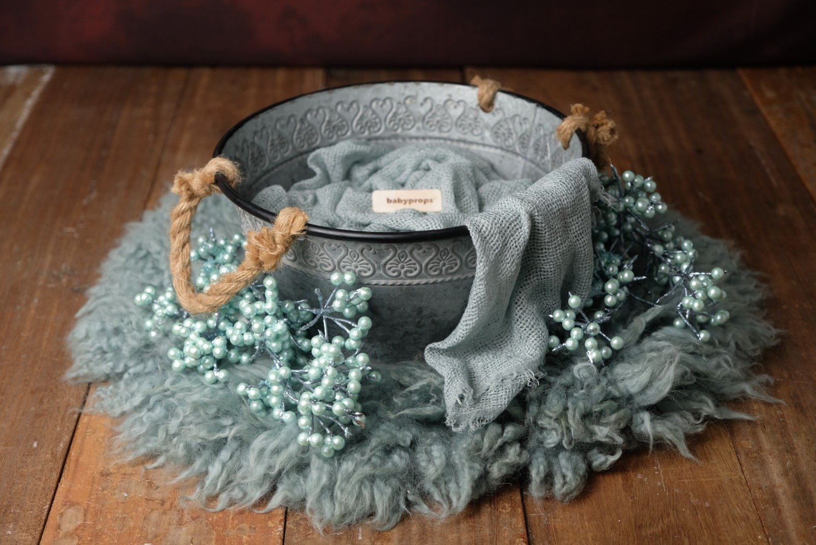 Rattan & Wood Props